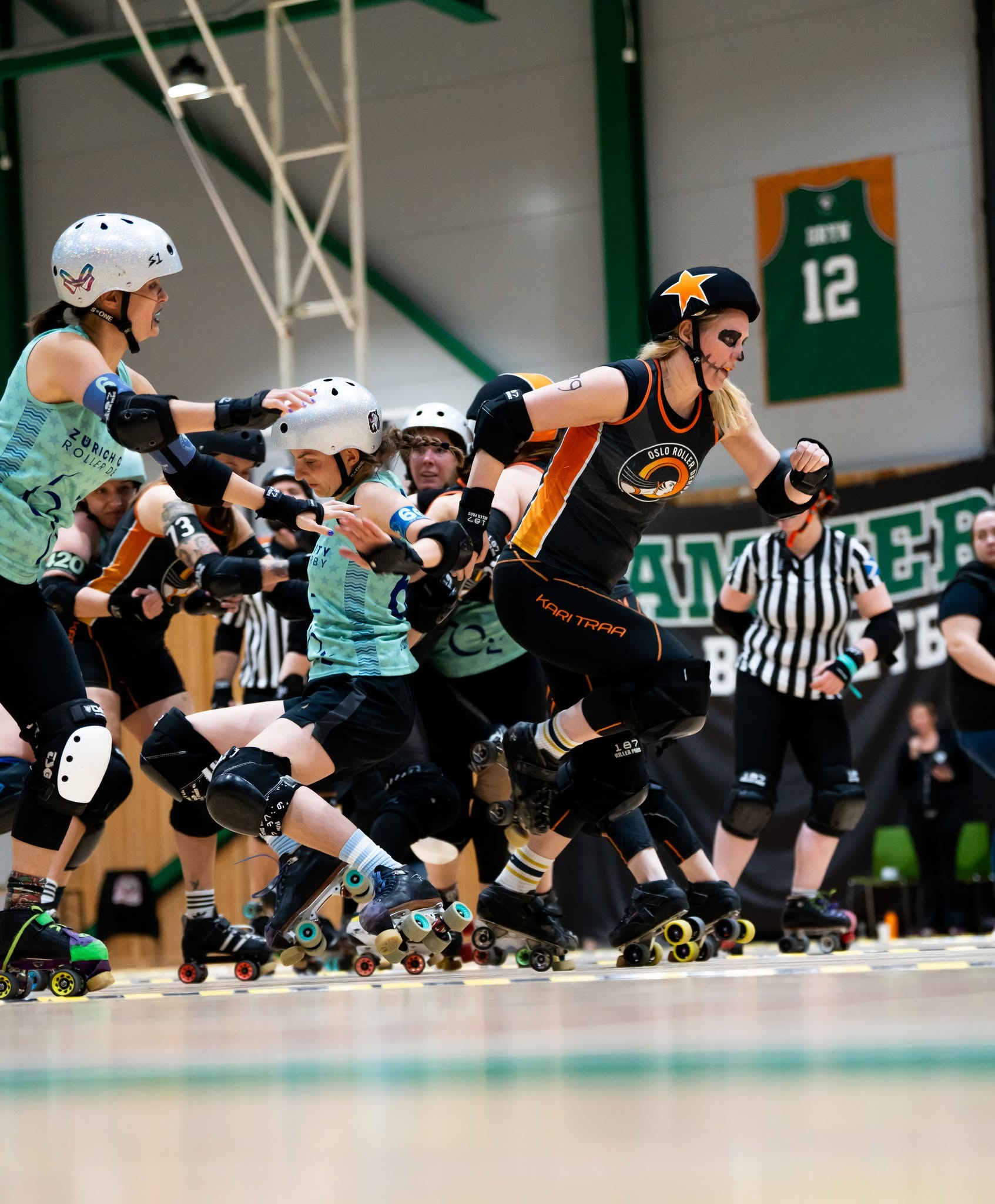 Oslo Roller Derby team photo